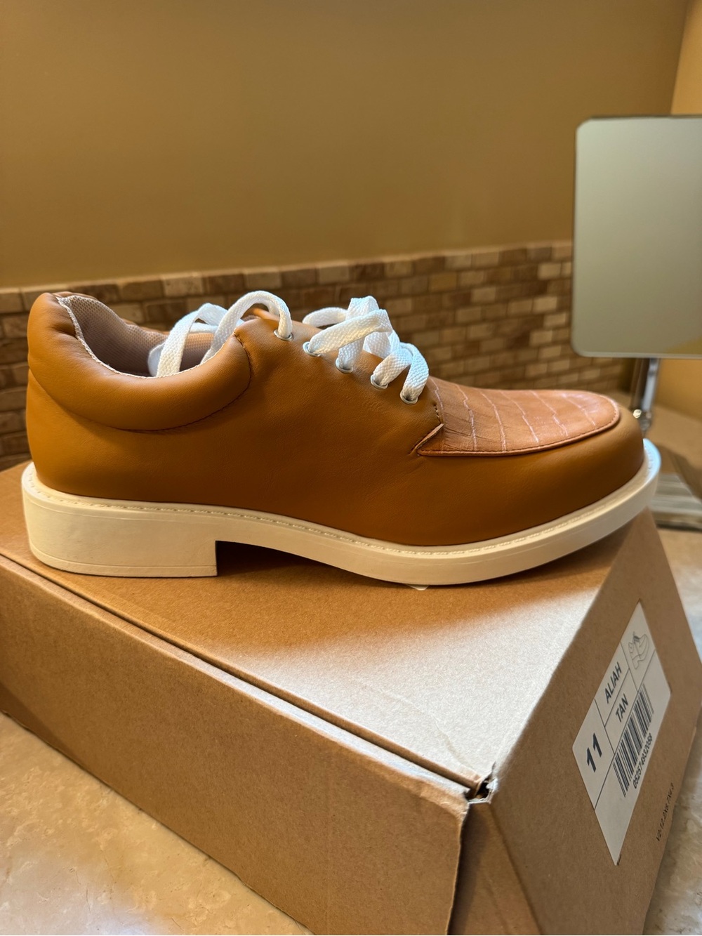 Journey Collection Women's Aliah Lace Up Oxfords